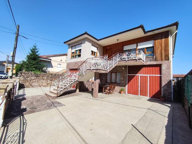Casa chalet en Venta en Santa María de Cayón