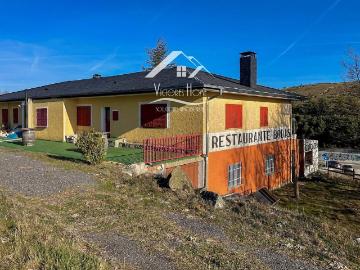Casa chalet en Venta en Santa María de la Alameda