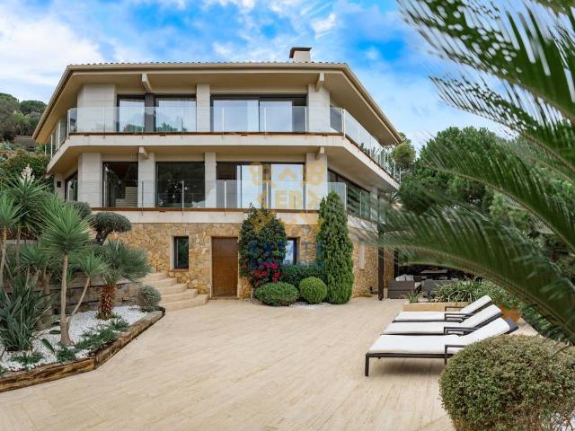 Casa chalet en Venta en Santa María de Llorell