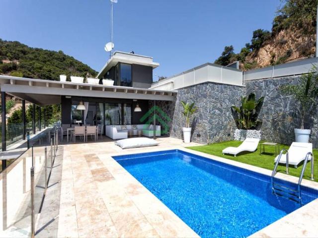 Casa chalet en Venta en Santa María de Llorell