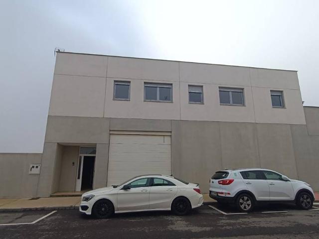 Casa chalet en Venta en Santa María del Páramo