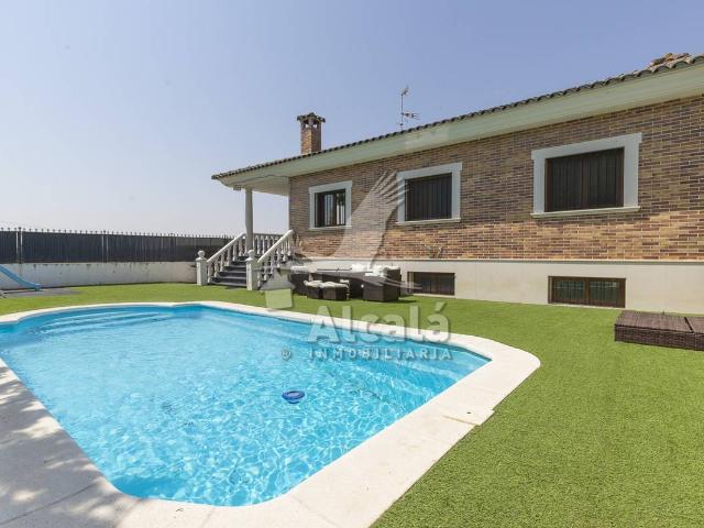 Casa chalet en Venta en Santa Olalla