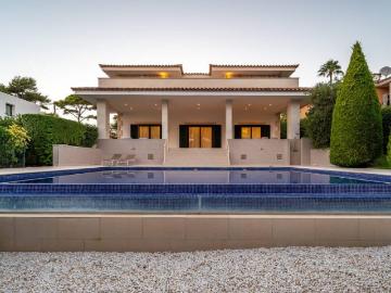 Casa chalet en Venta en Santa Ponça