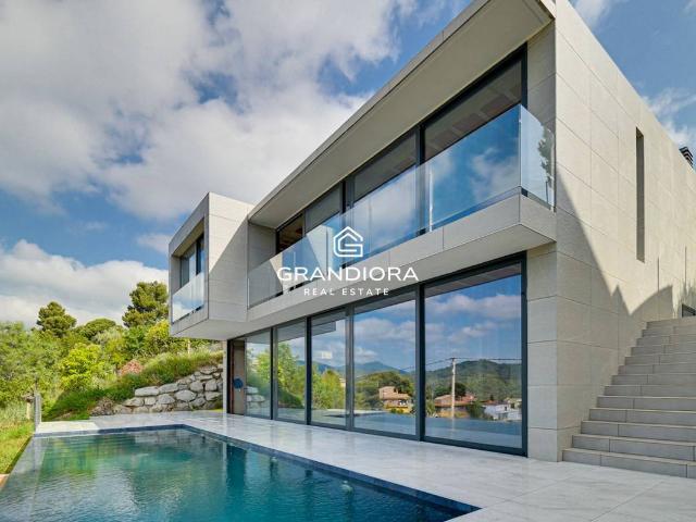 Casa chalet en Venta en Santa Susanna
