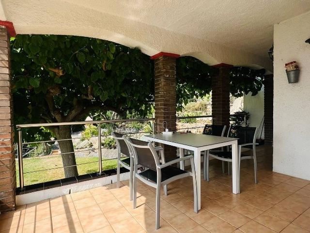 Casa chalet en Venta en Santa Susanna