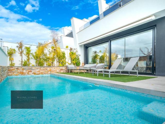 Casa chalet en Venta en Santiago de la Ribera
