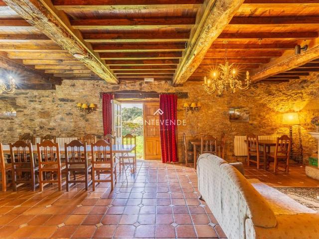 Casa chalet en Venta en Santiso