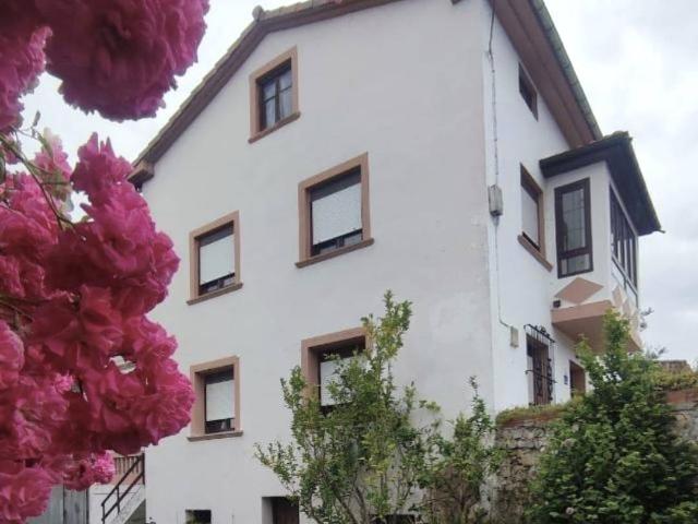 Casa chalet en Venta en Santiurde de Toranzo