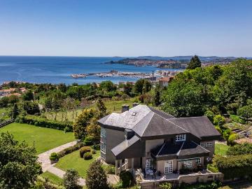 Casa chalet en Venta en Sanxenxo pueblo