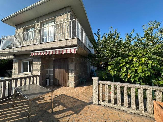 Casa chalet en Venta en San Cibrao das Viñas