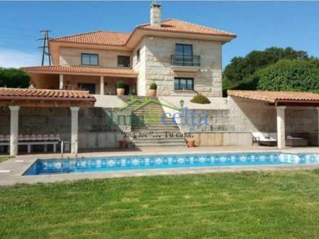 Casa chalet en Venta en San Cibrao das Viñas