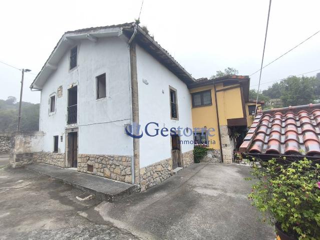 Casa chalet en Venta en San Claudio Trubia Las Caldas