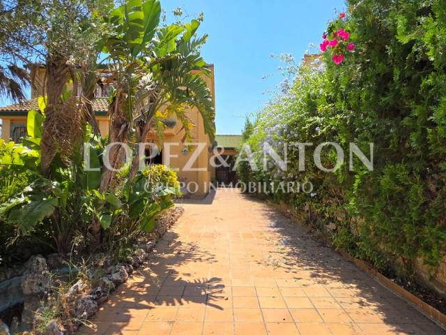Casa chalet en Venta en San Antonio de Benagéber