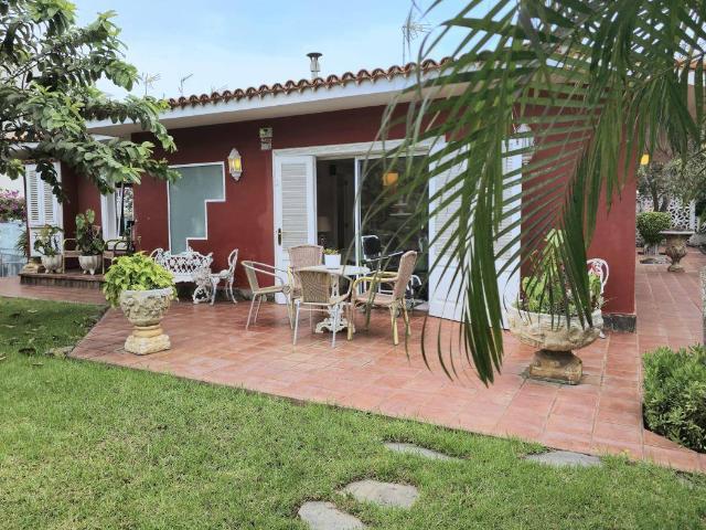 Casa chalet en Venta en San Antonio Las Arenas