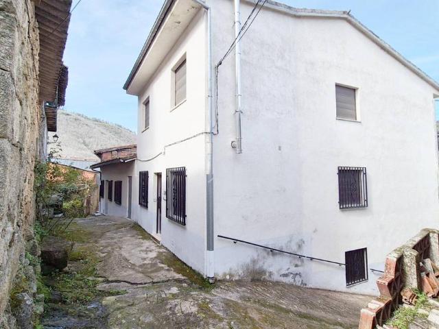 Casa chalet en Venta en San Esteban de la Sierra
