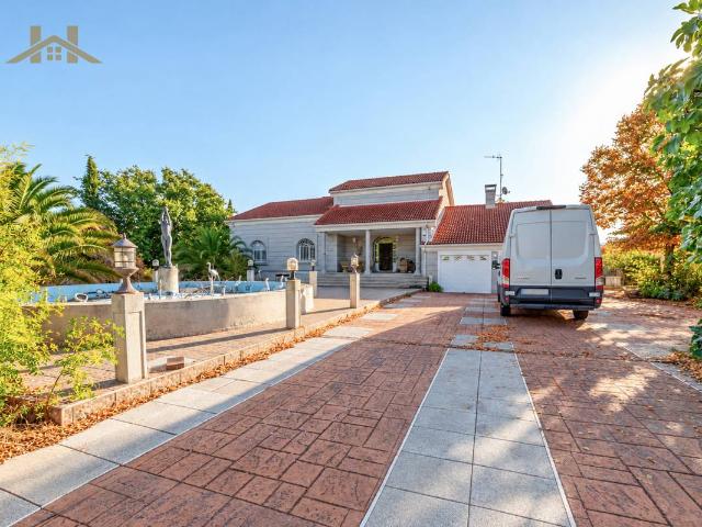 Casa chalet en Venta en San Martín de la Vega
