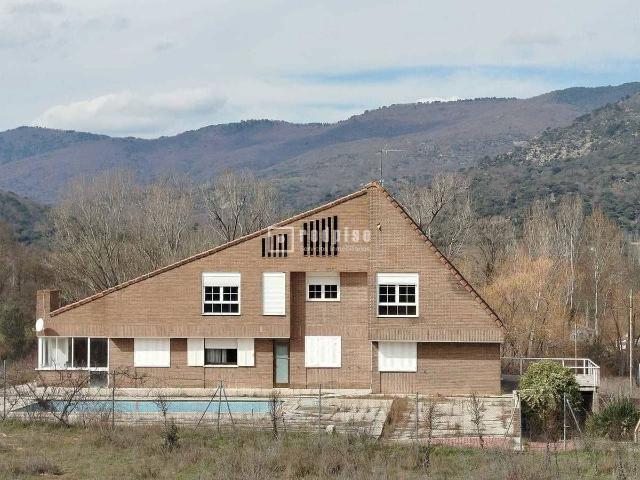 Casa chalet en Venta en San Martín de Valdeiglesias