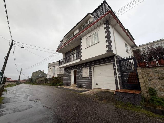 Casa chalet en Venta en San Salvador Caeira