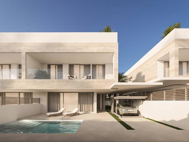 Casa chalet en Venta en San Pedro de Alcántara pueblo