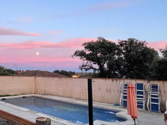 Casa chalet en Venta en San Román de los Montes