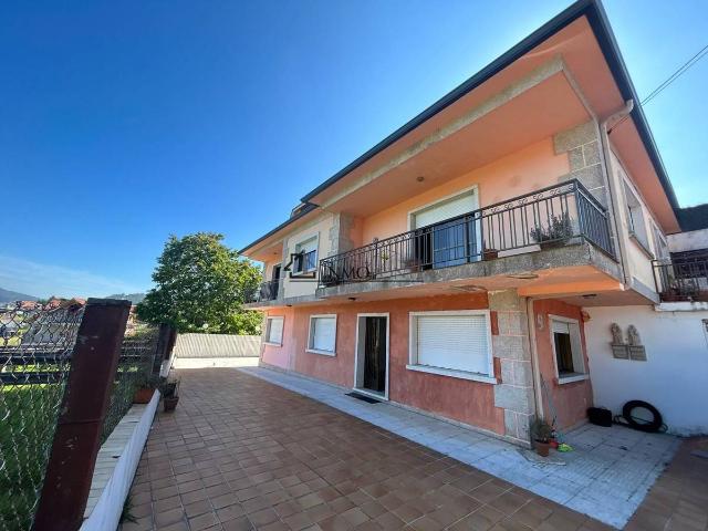Casa chalet en Venta en San Xoán de Poio