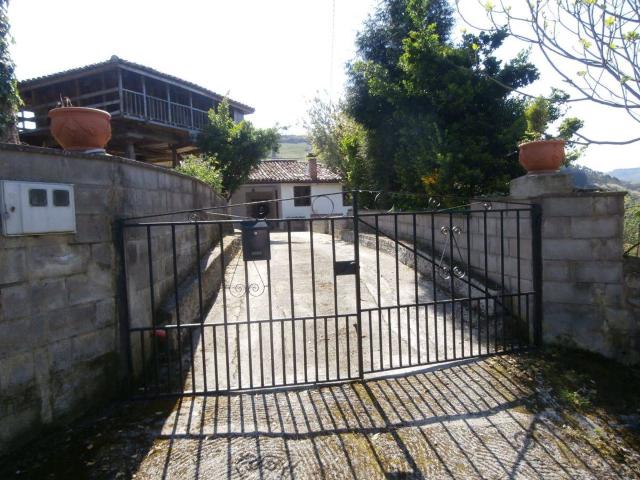 Casa chalet en Venta en Salas