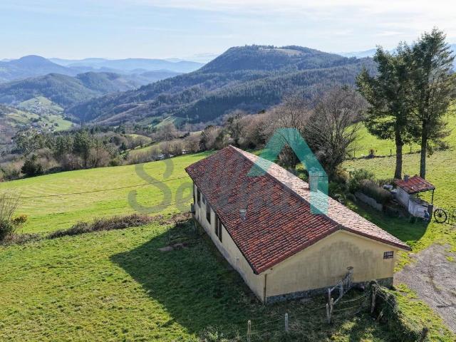 Casa chalet en Venta en Salas