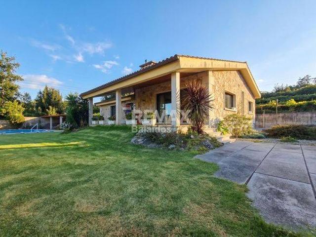 Casa chalet en Venta en Salceda de Caselas
