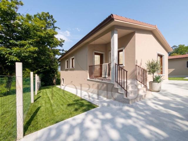 Casa chalet en Venta en Tui