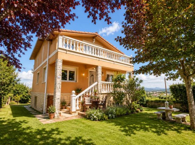 Casa chalet en Venta en Salesas Foncalada Campoamor