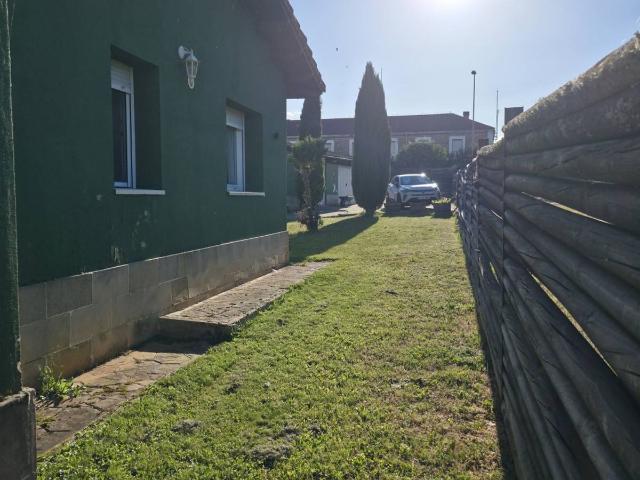 Casa chalet en Venta en Salinas de Pisuerga