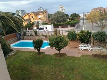 Casa chalet en Venta en Salinas