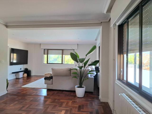 Casa chalet en Venta en Sardoma Castrelos