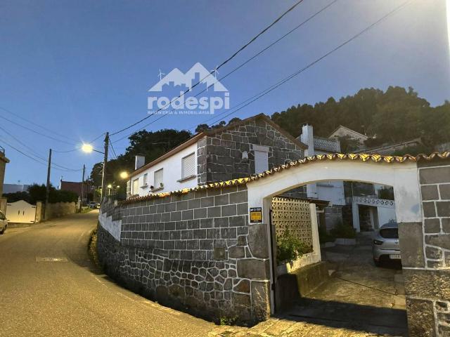 Casa chalet en Venta en Sardoma Castrelos