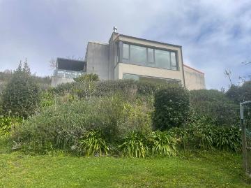 Casa chalet en Venta en Sariego