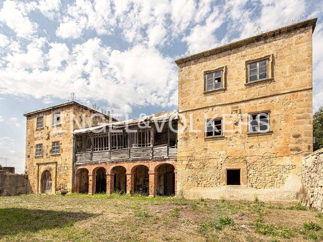 Casa chalet en Venta en Sariego