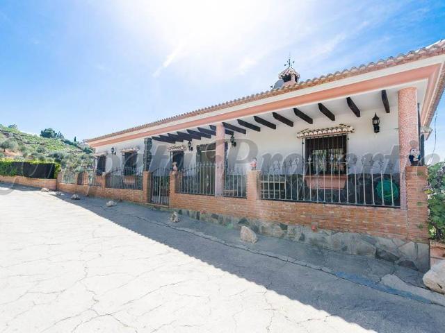 Casa chalet en Venta en Sayalonga