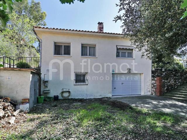 Casa chalet en Venta en Sentmenat