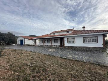 Casa chalet en Venta en Sentmenat
