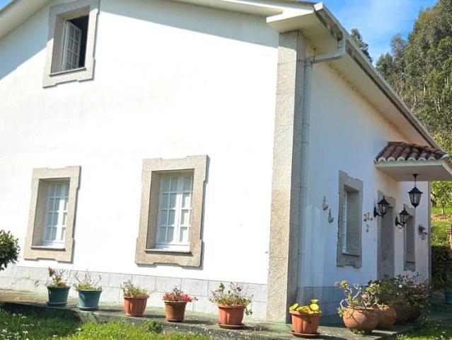Casa chalet en Venta en Sedes Pedroso Doso
