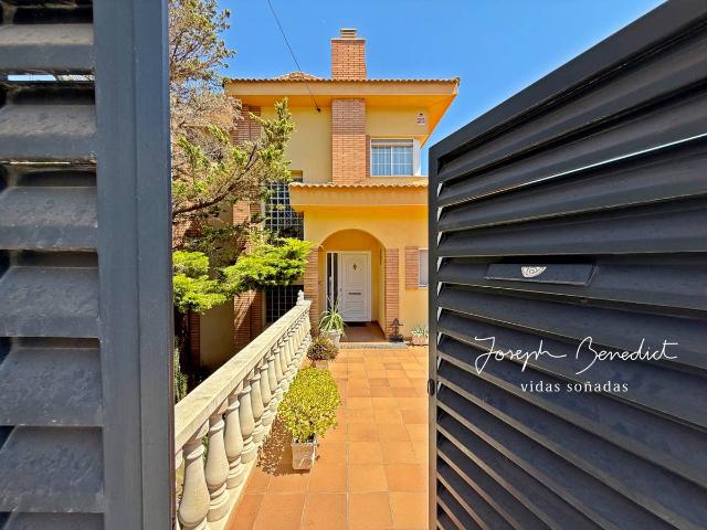 Casa chalet en Venta en Segur de Calafell
