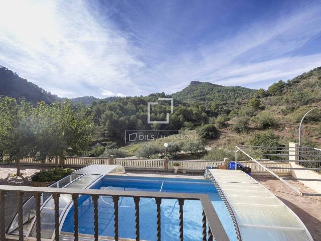 Casa chalet en Venta en Segart