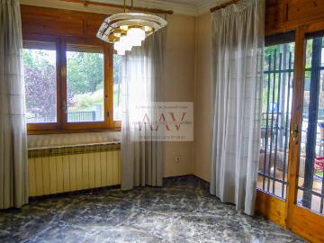 Casa chalet en Venta en Serraparera