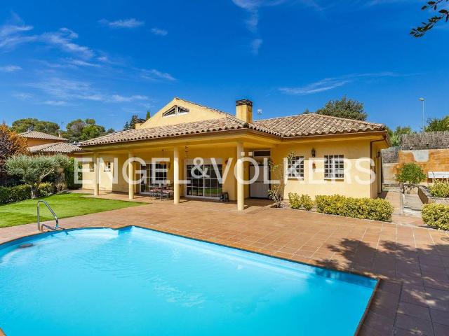 Casa chalet en Venta en Seva