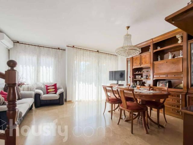Casa chalet en Venta en Singuerlín
