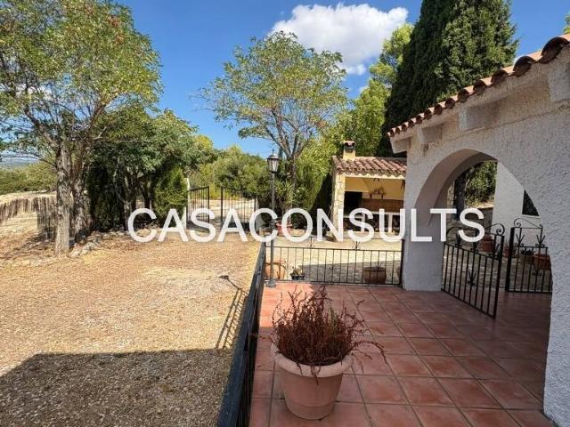 Casa chalet en Venta en Sierra Engarcerán