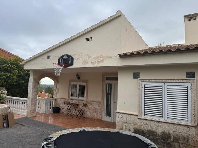 Casa chalet en Venta en Sierra Perenchiza Cumbres de Calicanto Sto Domingo