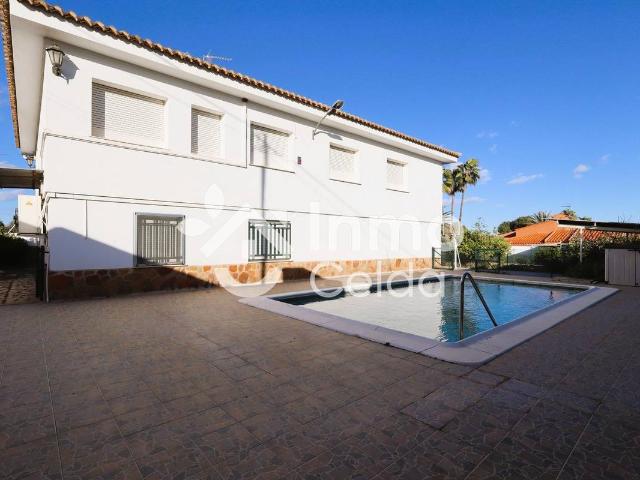 Casa chalet en Venta en Sierra Perenchiza Cumbres de Calicanto Sto Domingo