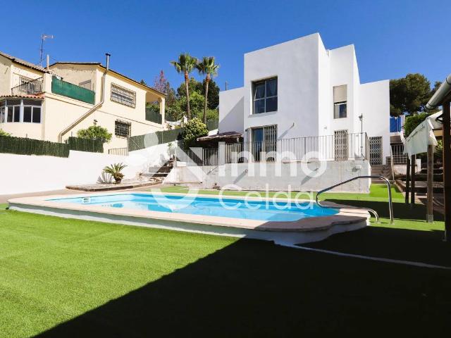Casa chalet en Venta en Sierra Perenchiza Cumbres de Calicanto Sto Domingo