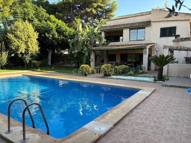 Casa chalet en Venta en Sierra Perenchiza Cumbres de Calicanto Sto Domingo